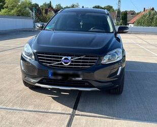 Volvo Volvo xc60 D5 2.4 Disel 220 PS 4x4. Gebrauchtwagen