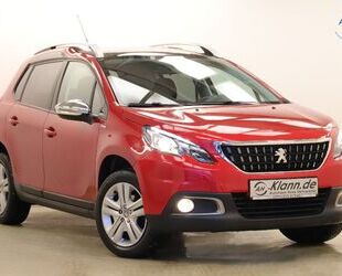 Peugeot Peugeot 2008 1.2 82PS Style Pano Carplay PDC 1.Han Gebrauchtwagen