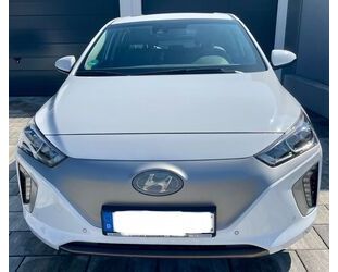 Hyundai Hyundai IONIQ ELEKTRO Premium Schiebedach GARANTIE Gebrauchtwagen