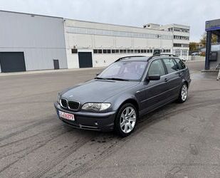 BMW BMW 330xi touring *Automatik*Leder*Xenon*Navi* Gebrauchtwagen