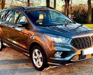 Ford Ford Kuga 2,0 TDCi 4x4 110kW ST-Line PowerShift S. Gebrauchtwagen