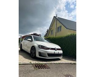 VW Volkswagen Golf 2.0 TSI BMT GTI GTI Gebrauchtwagen