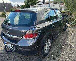 Opel Opel Astra 1.8 ECOTEC Edition Edition Gebrauchtwagen