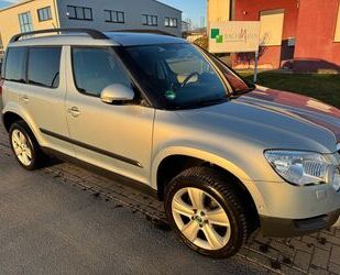 Skoda Skoda Yeti 1.4 TSI Active Active, Scheckheft gepfl Gebrauchtwagen