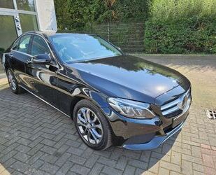 Mercedes-Benz Mercedes-Benz C 250 d 4MATIC Avantgarde-Standheizu Gebrauchtwagen