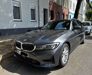 BMW BMW 320d Touring Autom. BMW selection Garantie 6/2 Gebrauchtwagen