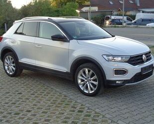 VW Volkswagen T-Roc Style 4Motion,Pan.1.G-W-Garantie Gebrauchtwagen