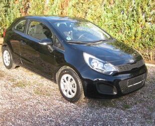 Kia Kia Rio 1.2 Attract Attract Gebrauchtwagen