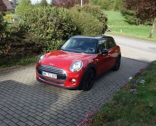 Mini MINI COOPER 5 Türer, ROT MET. SCHWARZ, 8x LMFELG Gebrauchtwagen