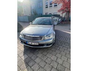 Mercedes-Benz Mercedes-Benz C 180 T-Modell Kompressor BlueEFFICI Gebrauchtwagen