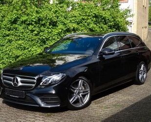 Mercedes-Benz Mercedes-Benz E 220 dT AMG/7.Sitzer/ACC/Leder/Wide Gebrauchtwagen