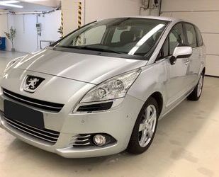 Peugeot Peugeot 5008 1.6 Active Navigation*2.Hand*TUV neu Gebrauchtwagen