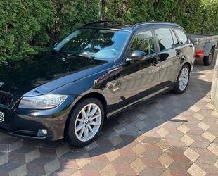 BMW BMW 320d Touring Automatik Gebrauchtwagen