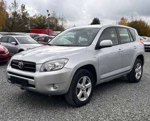 Toyota Toyota RAV4 Sol 4x4 *Klima*Tempomat*Beschreibung* Gebrauchtwagen