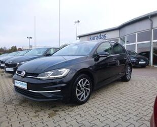 VW Volkswagen Golf VII Lim 1,5 TSI >NAV/LED/SHZ/PDC/ Gebrauchtwagen