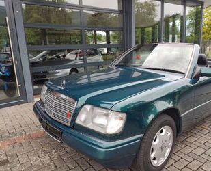 Mercedes-Benz Mercedes-Benz E 200 W124 Cabrio Automatik Gebrauchtwagen