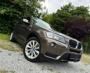 BMW BMW X3 xDrive20d *XENON*NAVI*LEDER*PANO*SHZ*PDC* Gebrauchtwagen