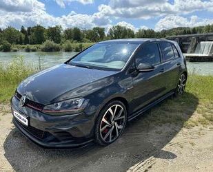 VW Volkswagen Golf 2.0 TSI GTI Clubsport-Pano-Kamera Gebrauchtwagen