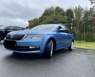 Skoda Skoda Octavia 2.0 TDI DSG Drive Combi, AHK Gebrauchtwagen