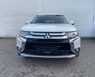 Mitsubishi Mitsubishi Outlander Top 4WD Gebrauchtwagen