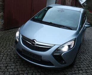 Opel Opel Zafira Tourer / 2. Hand / Standheizung Gebrauchtwagen