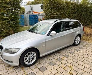 BMW BMW 320 dA Touring LCI/Innovationspaket/Navi Pro Gebrauchtwagen