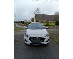 Hyundai Hyundai i20 1.0 T-GDI 88kW Style Style TÜV NEU! Gebrauchtwagen