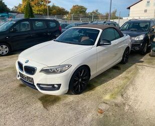 BMW BMW 230 Baureihe 2 Cabrio 230 i Sport Line M-packe Gebrauchtwagen