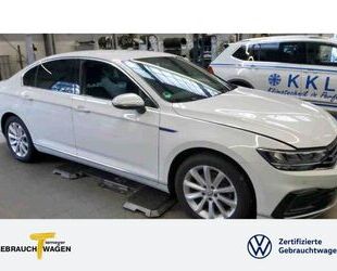 VW Volkswagen Passat GTE R-LINE LM18 DCC AHK KAMERA Gebrauchtwagen