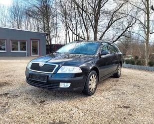 Skoda Skoda Octavia Combi Ambiente 1.6*WR*SZH*Temp*Klima Gebrauchtwagen