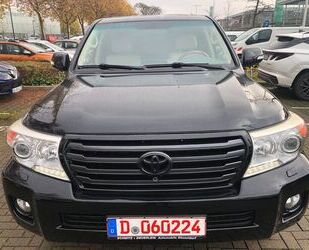 Toyota Toyota Land Cruiser 200 Executive V-8 Automat 7 Si Gebrauchtwagen