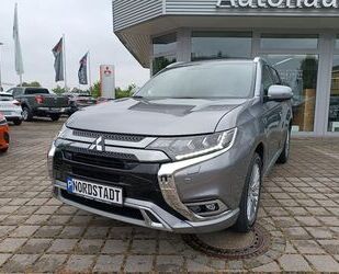 Mitsubishi Mitsubishi Outlander Plug-in Hybrid PLUS Intro-Pak Gebrauchtwagen