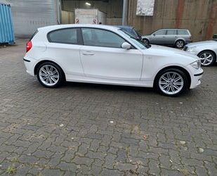 BMW BMW 116i *17ZOLL*TÜV*8-fach*Scheckheftgepflegt* Gebrauchtwagen