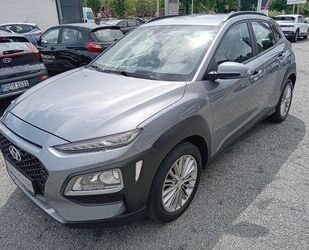 Hyundai Hyundai KONA 1.6 T-GDi DCT 4WD TREND Navigationspa Gebrauchtwagen