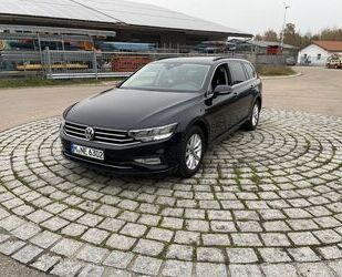 VW Volkswagen Passat Variant 2.0 TDI SCR DSG Business Gebrauchtwagen