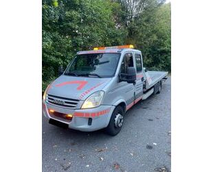 IVECO Iveco Andere DAILY SCHIEBEPLATEAU HUBBRILLE DOPPEL Gebrauchtwagen