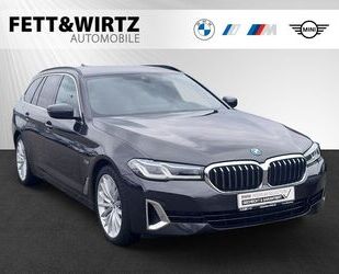 BMW BMW 530e xDrive Touring Luxury|19