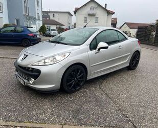 Peugeot Peugeot 207 CC Cabrio in gepflegten Zustan Gebrauchtwagen