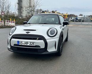 Mini MINI Cooper SE / H&K/ HUD/ CarPlay/ 8 Fach/ Gebrauchtwagen