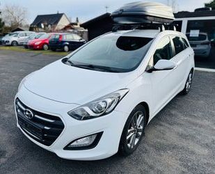 Hyundai Hyundai i30 cw YES!/Navi/Kamera/1.Hand/Euro 6/ TOP Gebrauchtwagen