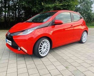 Toyota Toyota Aygo (X) 1,0-l-VVT-i x-play Team Deutschlan Gebrauchtwagen