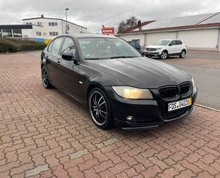 BMW BMW 320i - Gebrauchtwagen