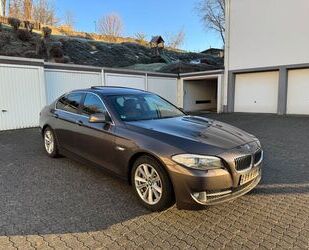 BMW BMW 530d Lim. 2 Hand Scheckheftgepflegt Gebrauchtwagen