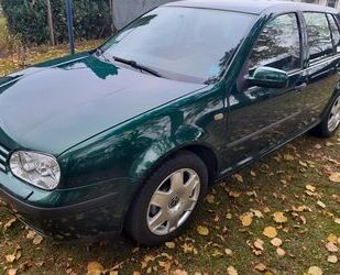 VW Volkswagen Golf 1.6 Comfortline Comfortline Gebrauchtwagen