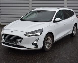 Ford Ford Focus Turnier 1.5TITANIUM Autom Rückf Winter Gebrauchtwagen