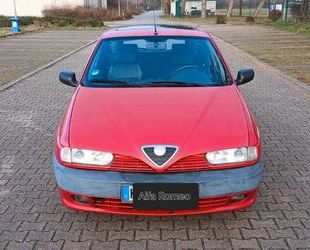 Alfa Romeo Alfa Romeo Alfa 145 1.6 16V 120ps Twin Spark Momo Gebrauchtwagen