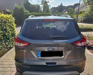 Ford Ford Kuga 2,0 TDCi 4x4 110kW 8fach bereift. Gebrauchtwagen