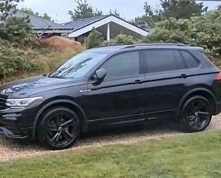 VW Volkswagen VW Tiguan R-Line Blackstyle 2.0TDI 4Mot Gebrauchtwagen