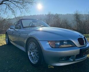 BMW BMW Z3 Roadster 1.8*BBS*Wenig KM*TOP*Tüv Neu Gebrauchtwagen