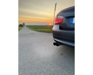 BMW BMW 320i - Gebrauchtwagen